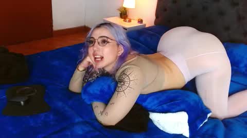 Snapshot of thea_aphros chatting on November 30, 2025, 1:42 am Diosa Afrodita online show from November 30, 2025, 1:42 am