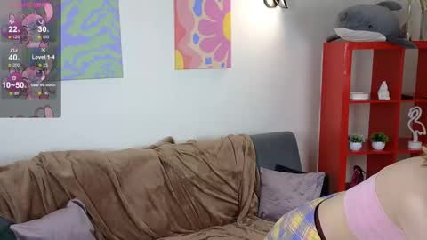 thea_quill online show from March 29, 2026, 2:39 pm