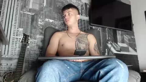 Miguel Angel online show from December 19, 2024, 4:34 am