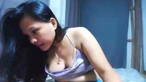 thea online show from September 18, 2025, 12:18 pm