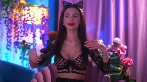 Ayana online show from December 22, 2024, 3:55 pm