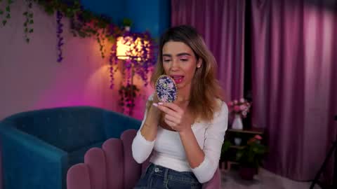 Ayana online show from September 8, 2025, 6:29 pm