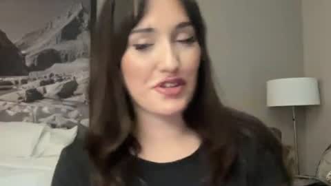 Girl Next Door  online show from April 26, 2026, 1:03 am