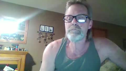 thebadguy66 online show from December 4, 2024, 7:34 pm