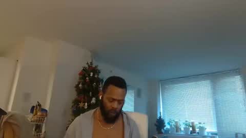 Snapshot of theblacklordmaster chatting on December 15, 2025, 5:06 pm theblacklordmaster online show from December 15, 2025, 5:06 pm