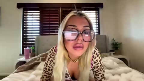 theblairxx online show from July 29, 2026, 2:21 am