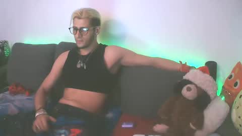 Mr.J online show from December 17, 2024, 2:01 am