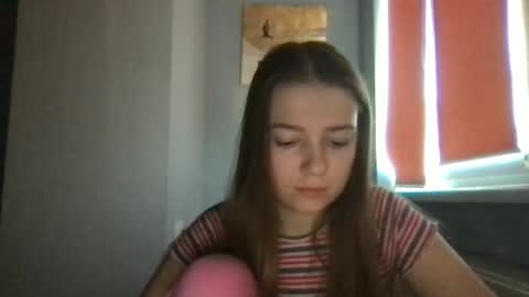 Crystal online show from December 30, 2024, 11:37 am