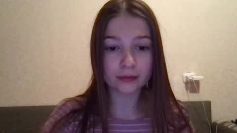 Crystal online show from February 17, 2026, 7:20 pm