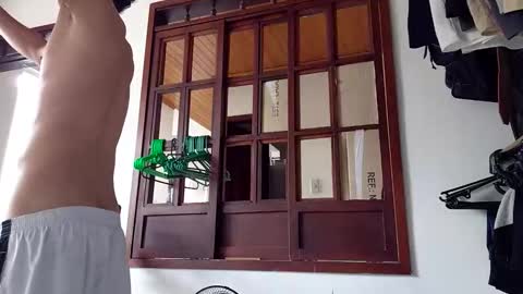 thecutepajuelon online show from October 28, 2025, 8:00 pm