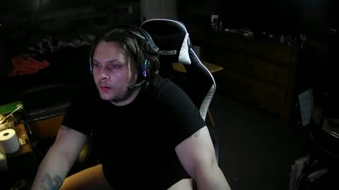 Snapshot of thedemonlord93 chatting on December 14, 2024, 2:12 am thedemonlord93 online show from December 14, 2024, 2:12 am