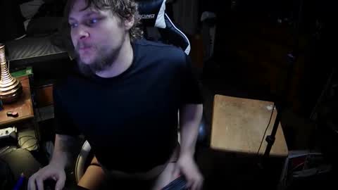 Snapshot of thedemonlord93 chatting on November 17, 2025, 1:17 pm thedemonlord93 online show from November 17, 2025, 1:17 pm