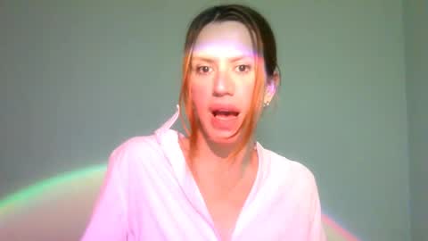 Snapshot of thedollxxxperience chatting on February 21, 2025, 6:37 pm Yolanda online show from February 21, 2025, 6:37 pm