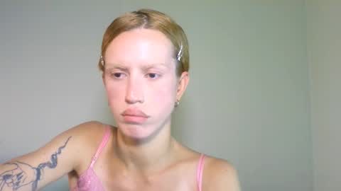 Snapshot of thedollxxxperience chatting on September 8, 2025, 5:23 pm Yolanda online show from September 8, 2025, 5:23 pm