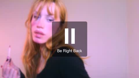 Snapshot of thedollxxxperience chatting on December 14, 2025, 8:24 pm Yolanda online show from December 14, 2025, 8:24 pm