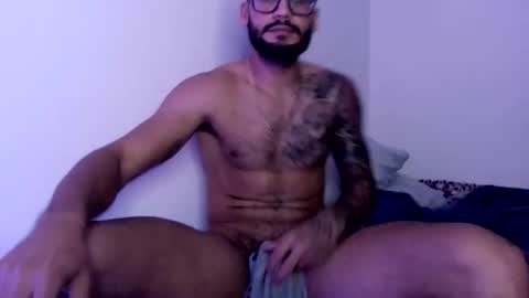 thedragonboyxxx online show from December 14, 2025, 5:02 am