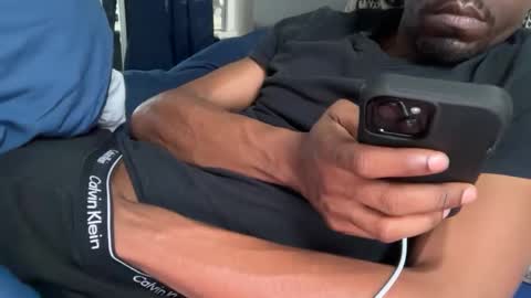 theeshooterr online show from December 17, 2024, 3:17 pm