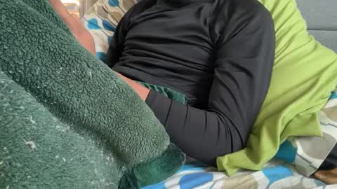 theeshooterr online show from February 21, 2025, 4:26 pm