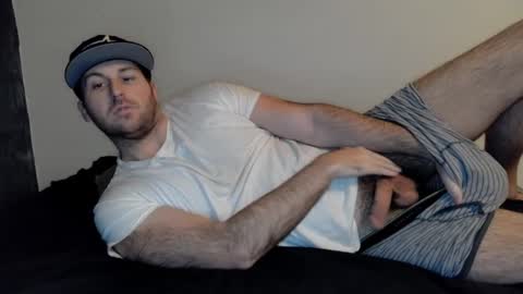 Theetwohander online show from February 12, 2025, 11:51 pm