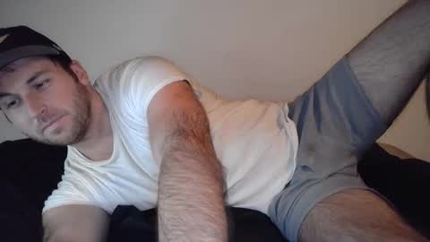 Theetwohander online show from April 21, 2026, 2:51 am