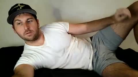 Snapshot of theetwohander chatting on June 21, 2026, 2:47 am Theetwohander online show from June 21, 2026, 2:47 am