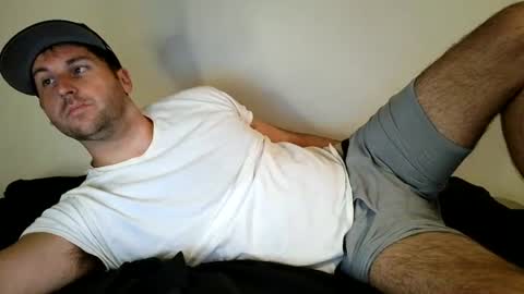 Snapshot of theetwohander chatting on June 23, 2026, 2:31 am Theetwohander online show from June 23, 2026, 2:31 am