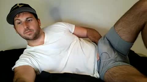 Snapshot of theetwohander chatting on June 26, 2026, 4:28 am Theetwohander online show from June 26, 2026, 4:28 am