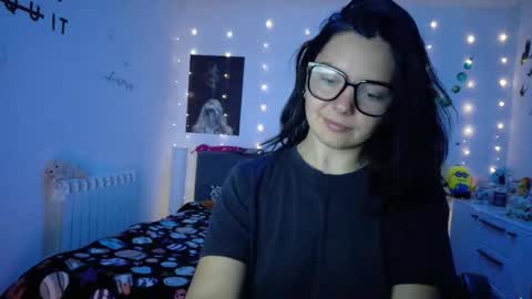 TheFarmergirl online show from October 2, 2025, 3:52 pm