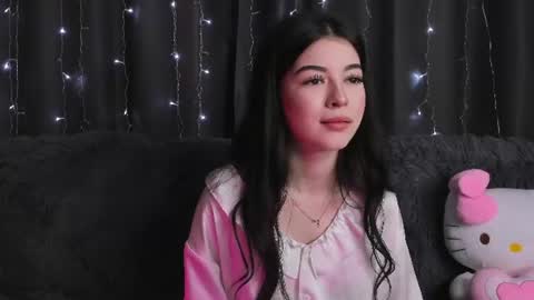 Snapshot of thegirlyoullcomebackto chatting on June 24, 2026, 9:03 pm Anora online show from June 24, 2026, 9:03 pm