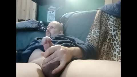 thehornyman916 online show from December 2, 2025, 6:25 pm