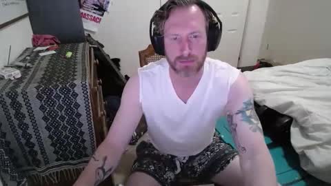 thehotistckonlin online show from April 2, 2026, 5:27 am