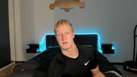 thejacob_d online show from December 13, 2025, 9:42 pm