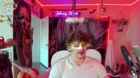 Johnny Stone online show from October 16, 2025, 12:11 am