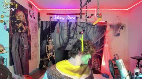 Johnny Stone online show from October 22, 2025, 12:22 am