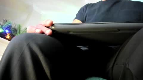 Snapshot of thekinkside chatting on December 12, 2024, 2:48 am KinkSide online show from December 12, 2024, 2:48 am