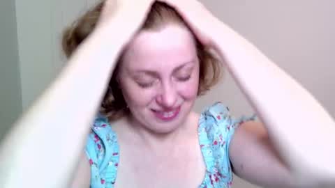 Ella online show from February 23, 2025, 5:29 pm