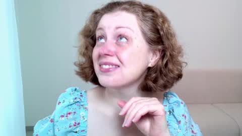 Ella online show from March 10, 2025, 6:27 am