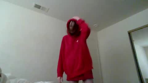 lovecreep online show from November 10, 2025, 9:25 pm