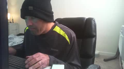 theman18951pa online show from March 12, 2025, 2:12 pm