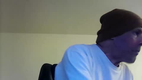 theman18951pa online show from March 21, 2026, 2:05 am