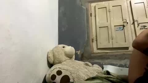 themarttinguyyy online show from September 16, 2025, 12:11 am