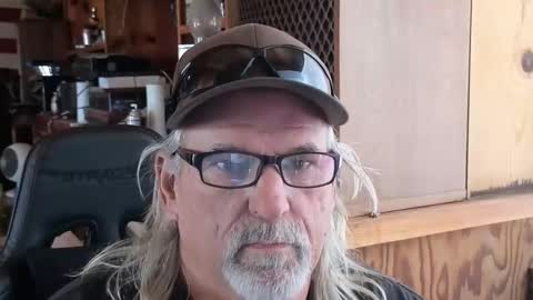 Snapshot of themasseure1 chatting on April 18, 2026, 6:12 pm themasseure1 online show from April 18, 2026, 6:12 pm