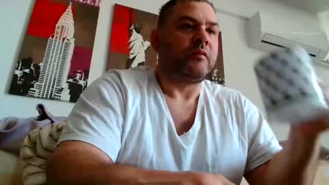 Snapshot of themastercomander chatting on April 27, 2026, 8:45 am Big Alpha Daddy Master online show from April 27, 2026, 8:45 am