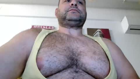 Snapshot of themastercomander chatting on April 27, 2026, 8:51 pm Big Alpha Daddy Master online show from April 27, 2026, 8:51 pm