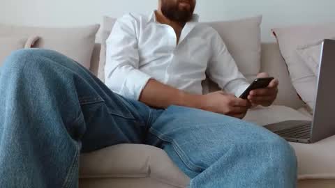 TheMonarchGoat online show from September 14, 2025, 7:51 am