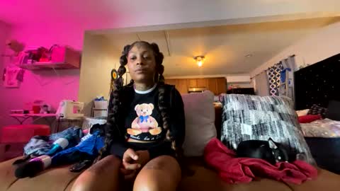 the moody witch online show from November 24, 2025, 10:59 am