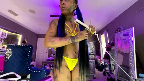 the moody witch online show from December 1, 2025, 9:53 pm