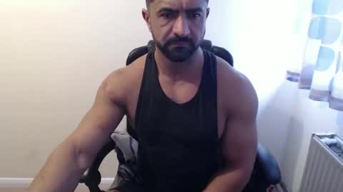 TheMuscleFactory online show from October 26, 2025, 1:06 pm