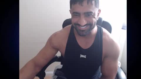 TheMuscleFactory online show from November 8, 2025, 2:17 pm