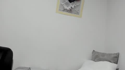 Theo online show from March 6, 2026, 12:12 pm